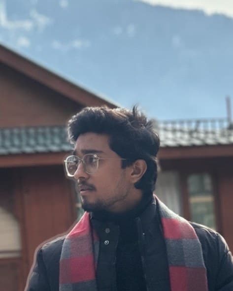 Portrait of Tushar Pagar